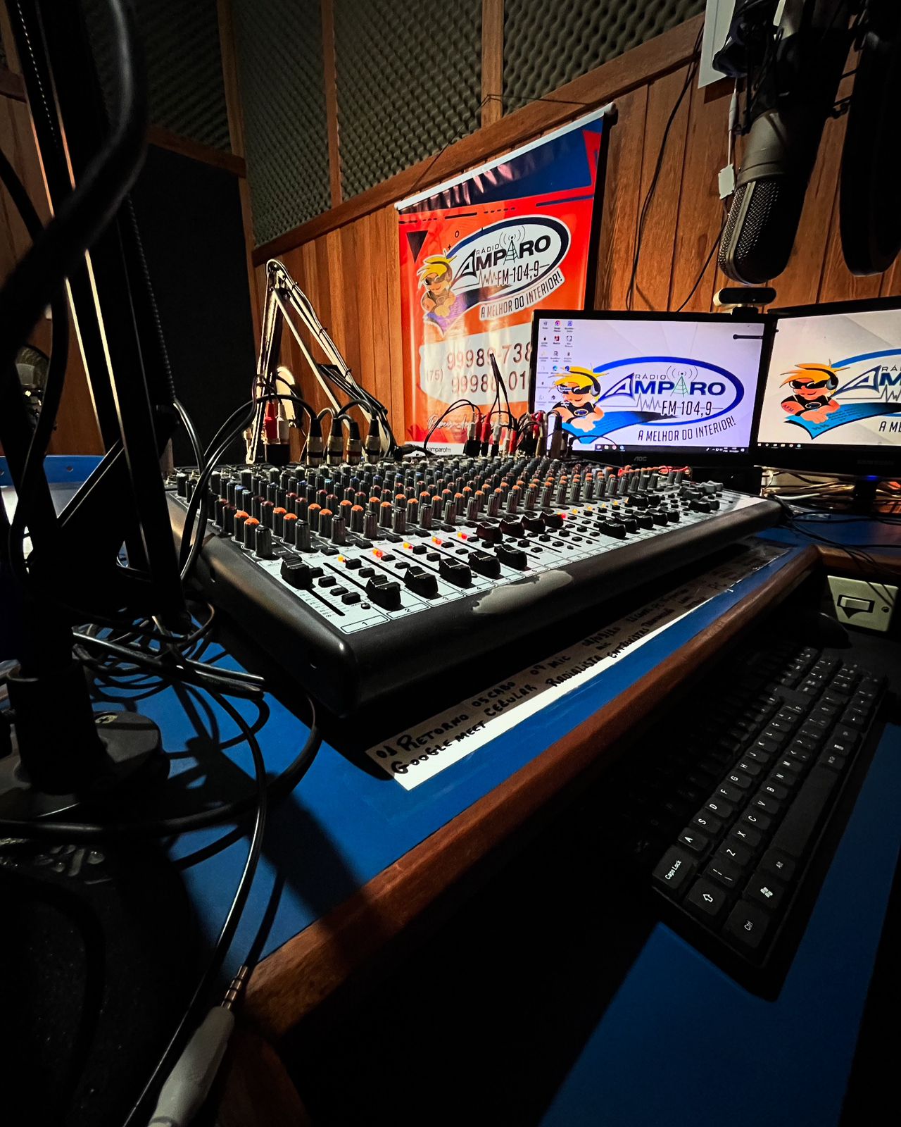 14 ANOS DE HISTÓRIA DA RÁDIO AMPARO FM 104,9 EM RIBEIRA DO AMPARO - BAHIA.